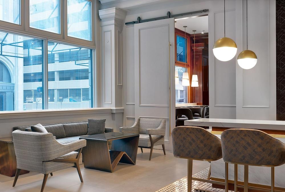 Le Meridien Downtown Hotel