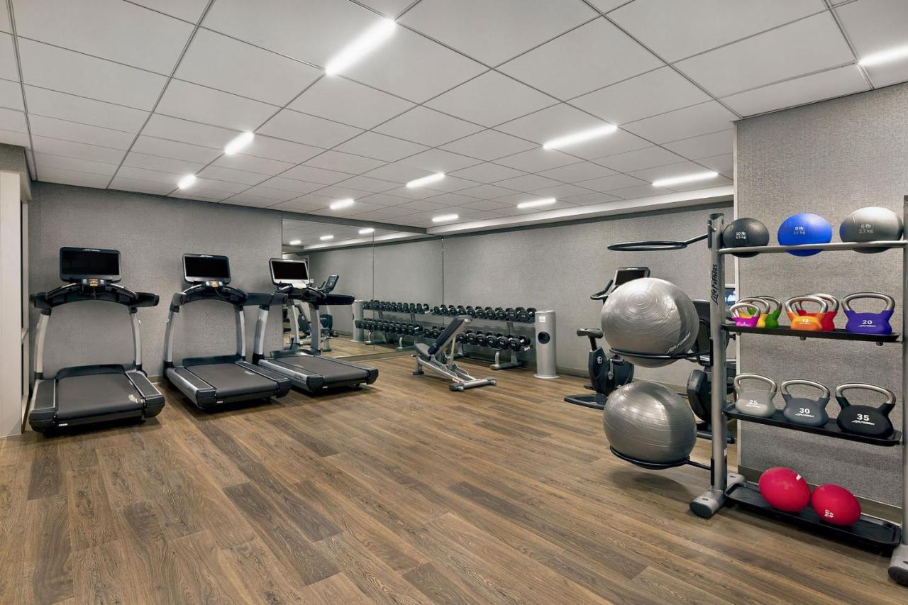 Le Meridien Downtown 4*